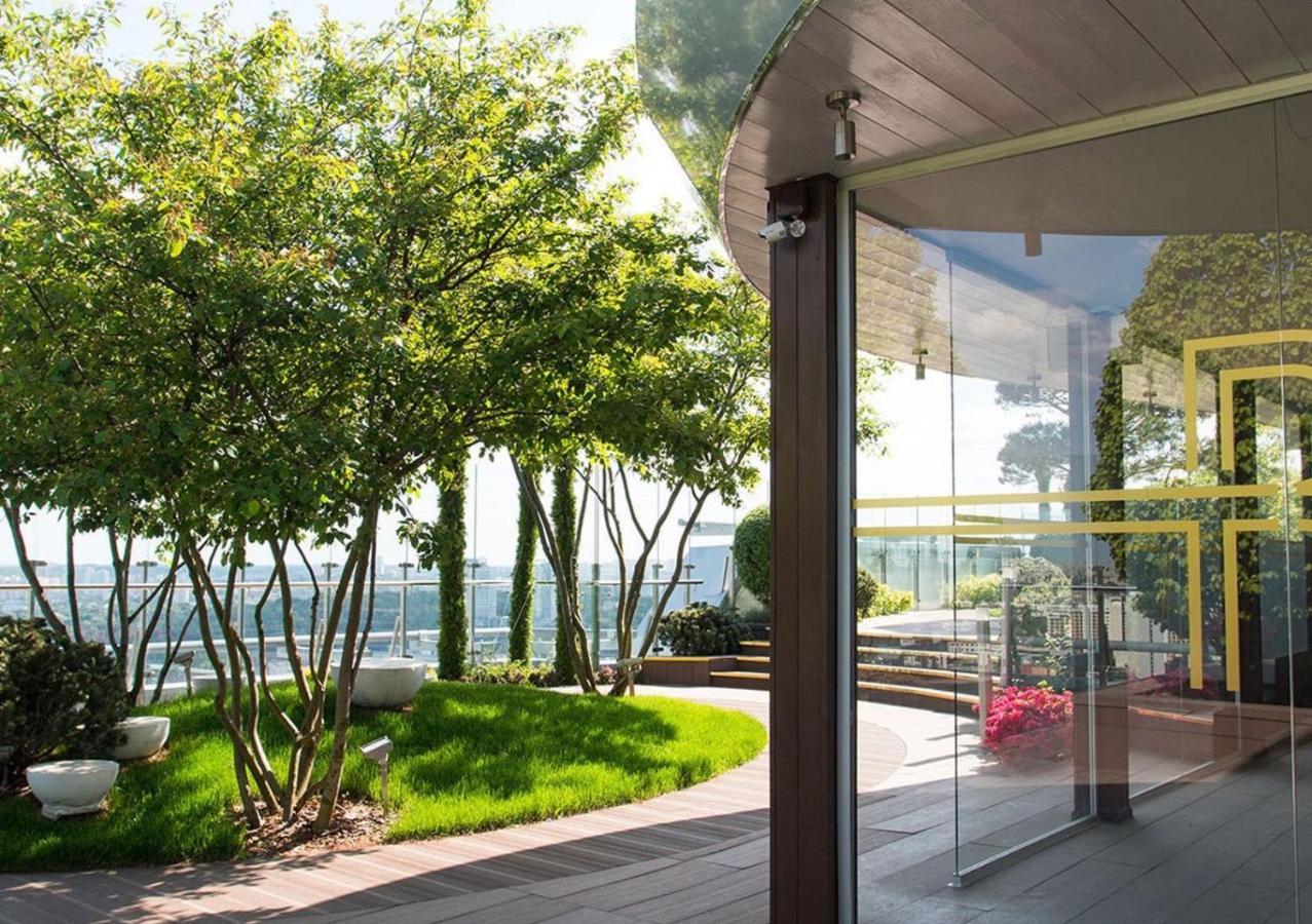 Royal Tower Luxurious Smart Residence เคียฟ ภายนอก รูปภาพ